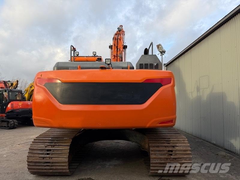 Doosan DX 225 LC-5 Екскаватори з великим вилітом