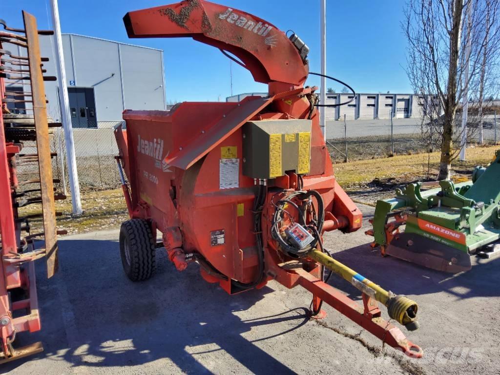 Jeantil PR 2000 Роздрібнювачі, різаки і розпаковувачі тюків