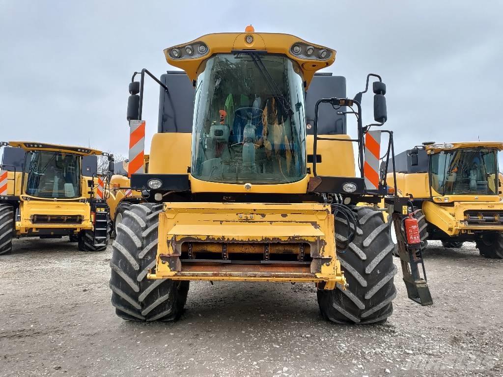 New Holland CX 6090 Зернозбиральні комбайни