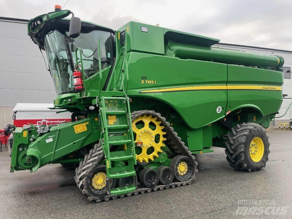 John Deere Tröska Зернозбиральні комбайни