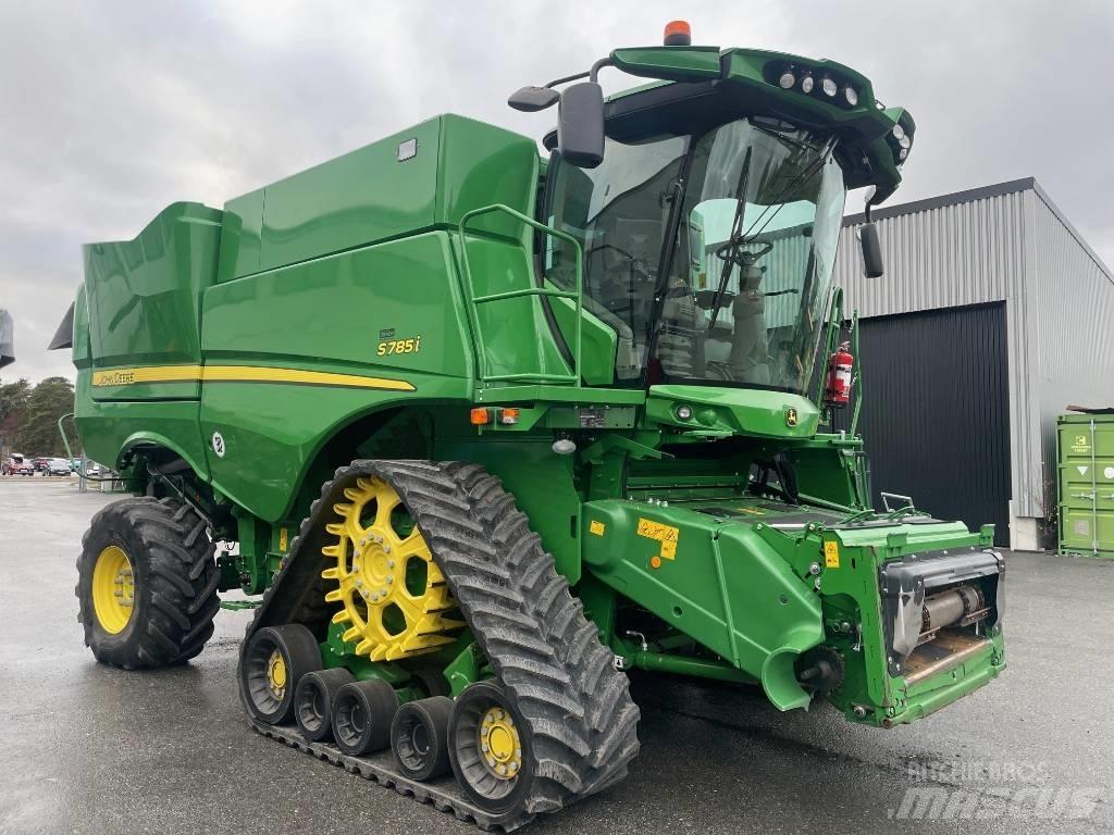 John Deere Tröska Зернозбиральні комбайни