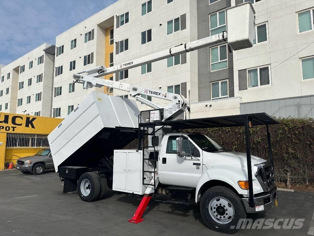 Ford F 750 SD Вантажівки / спеціальні