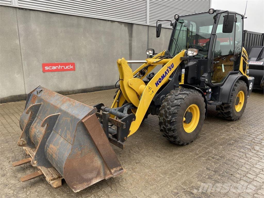 Komatsu WA70M-8EO Багатофункціональне обладнання для вантажних і землекопальних робіт