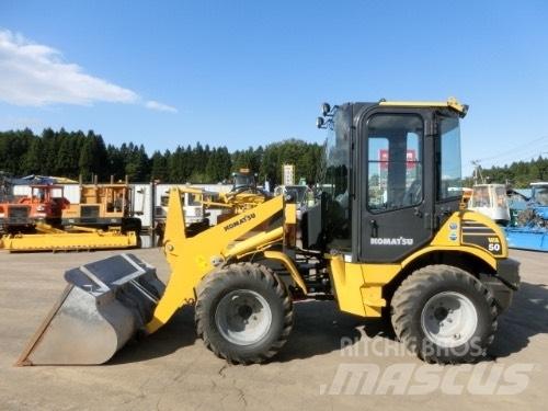 Komatsu WA50-6N0 Фронтальні навантажувачі