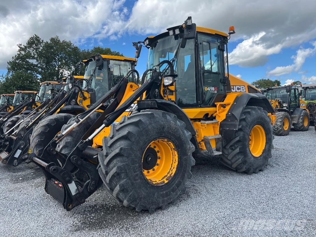 JCB 419s Телескопічний навантажувач
