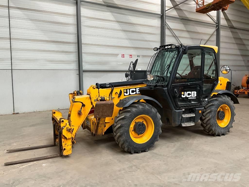 JCB 535-125 Телескопічні навантажувачі