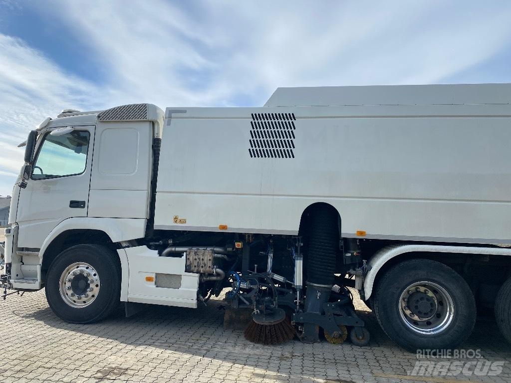 Volvo FM 500 Прибиральні машини