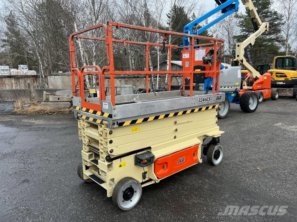 JLG 3246 ES Підйомники-ножиці