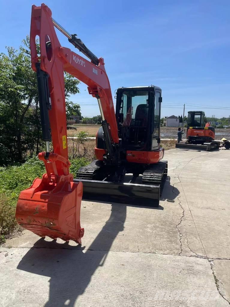 Kubota KX 163-5 Гусеничні екскаватори