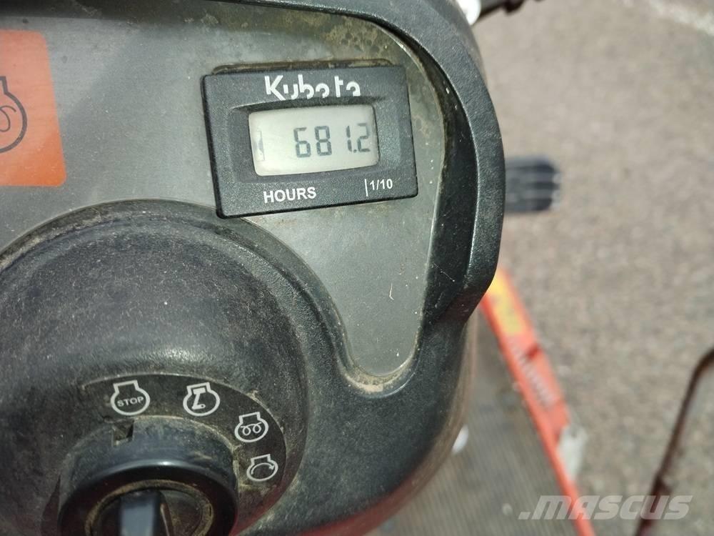 Kubota GR 1600 II Самохідні газонокосарки