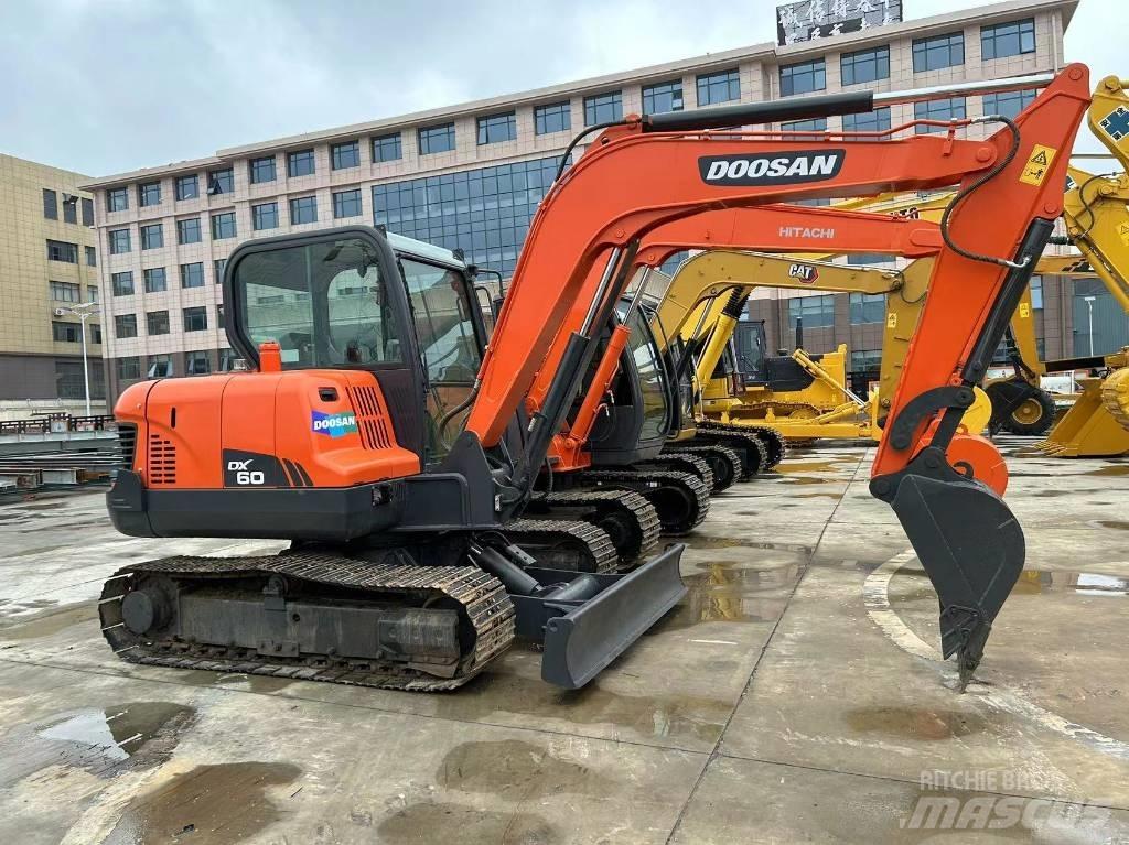 Doosan DX60-9 Міні-екскаватори < 7т