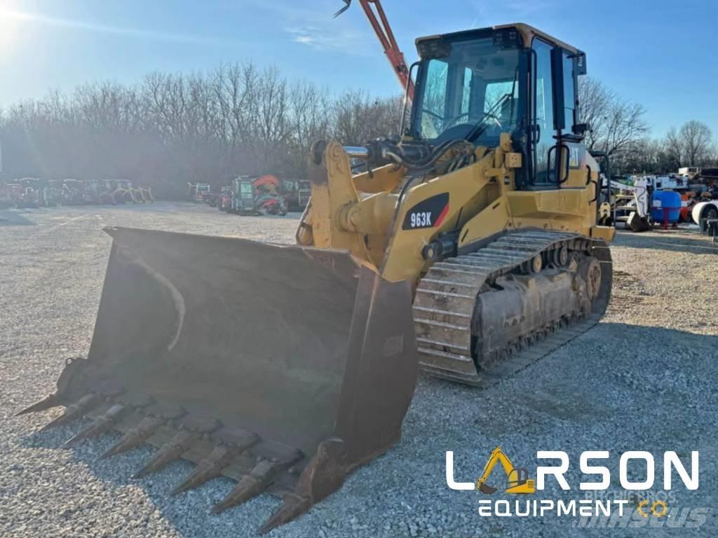 CAT 963K Гусеничні вантажники