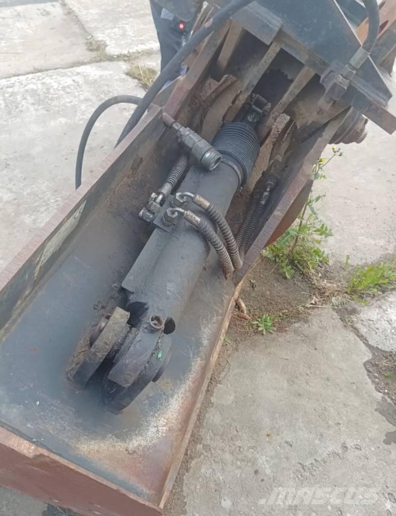 CASE CX 210 Гусеничні екскаватори