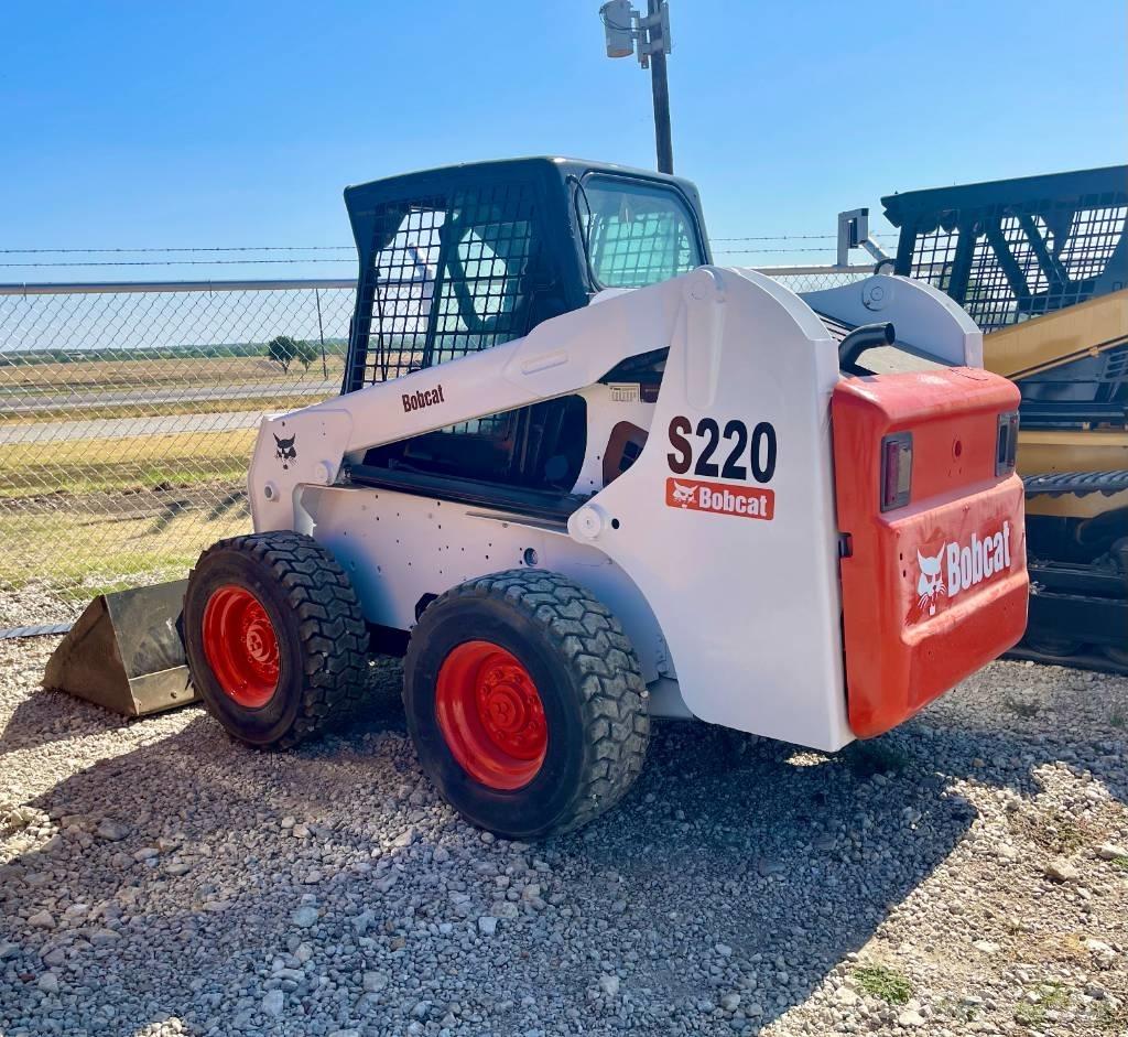 Bobcat S 220 Міні-навантажувачі