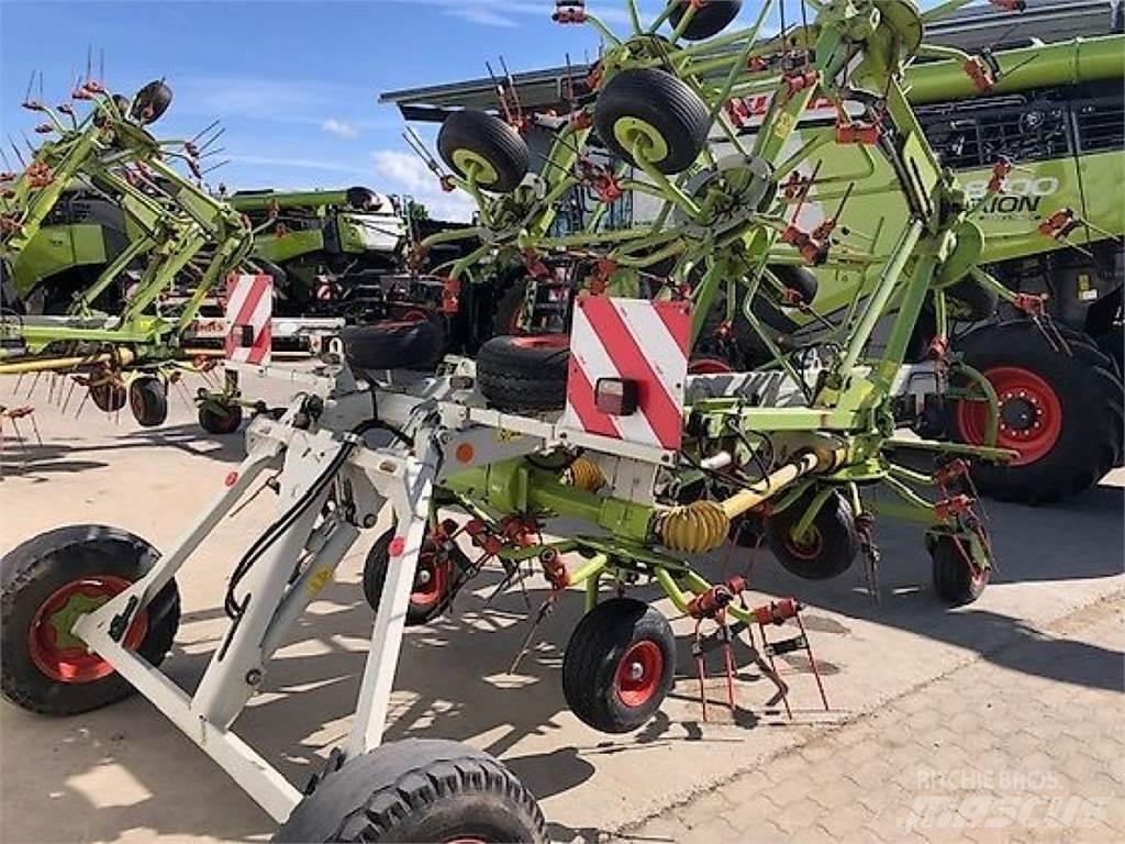 CLAAS Volto 1320 T Граблі і сінозворушувачі