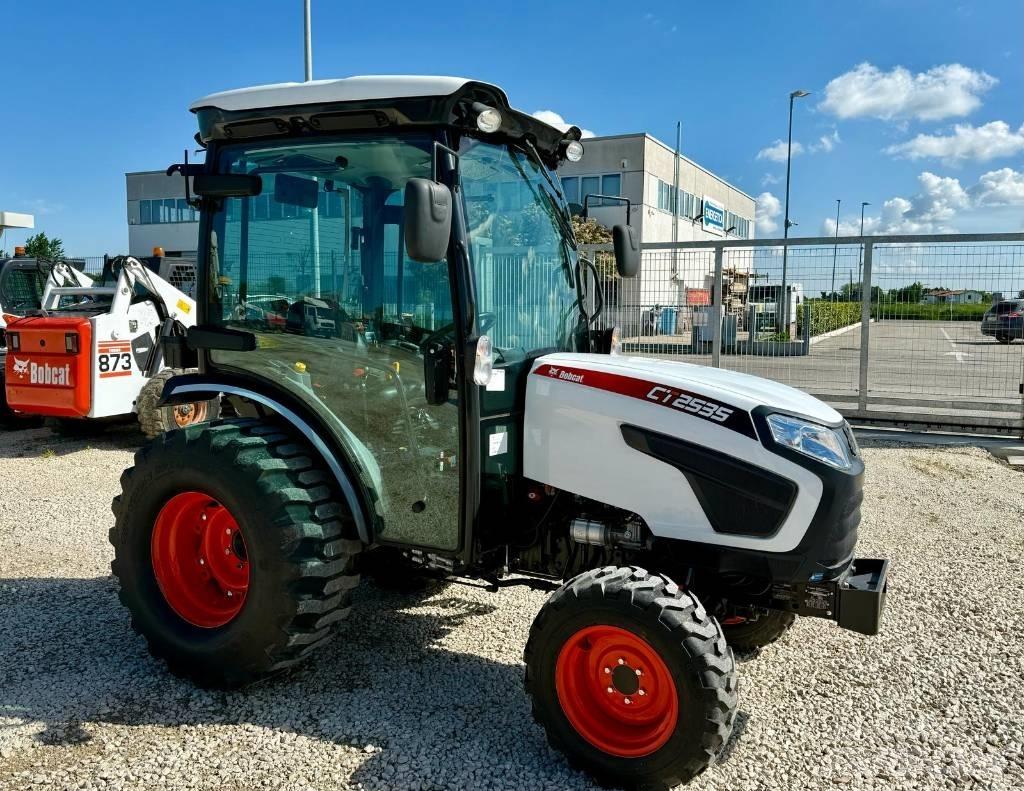 Bobcat CT 2535 Трактори