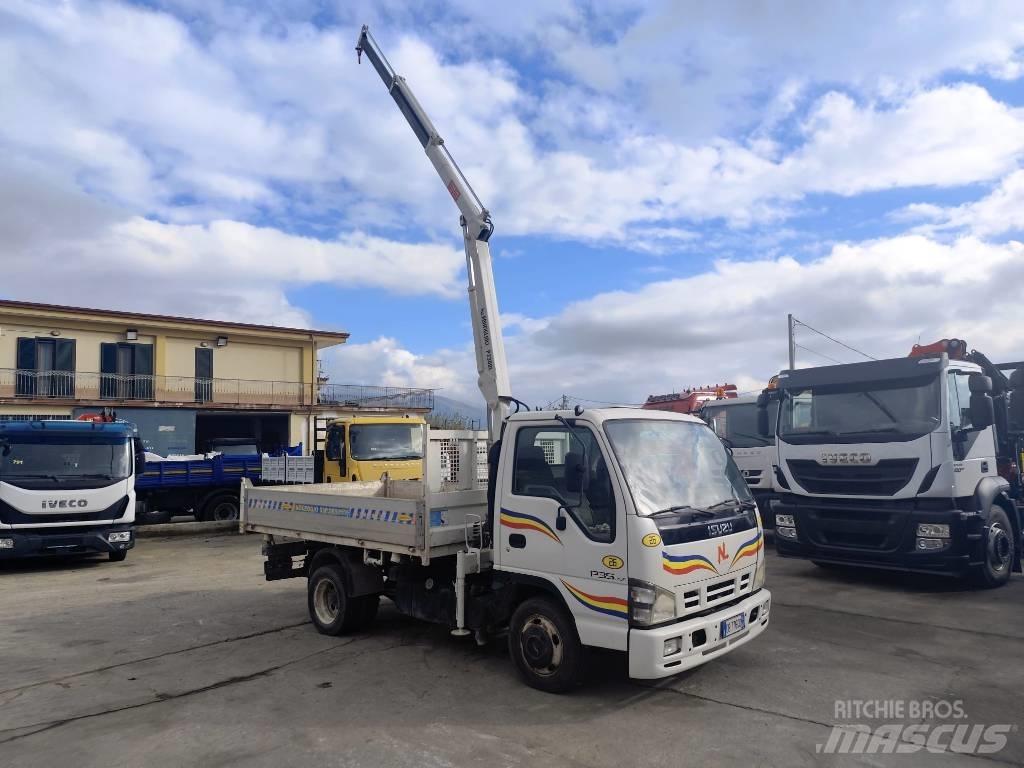 Isuzu NPR77G-5DX Автокрани