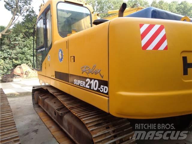 Hyundai R210-5D Колісні екскаватори