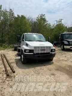 GMC 5500 Шасі з кабіною