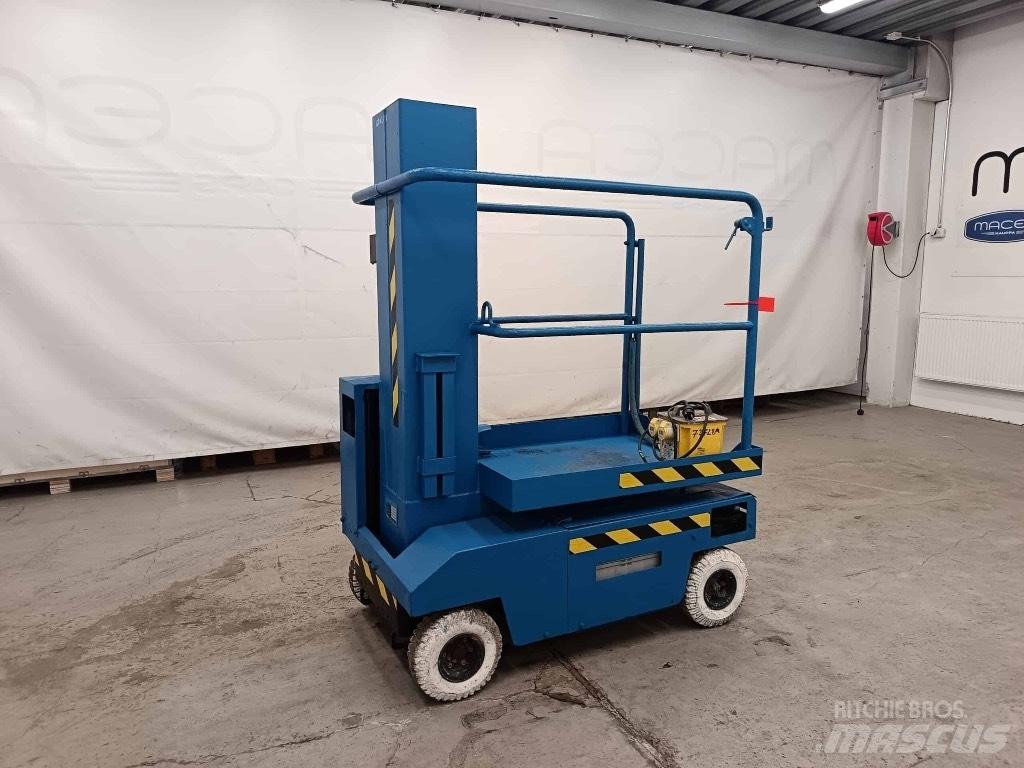 Aichi SV041 Телескопічні підйомники