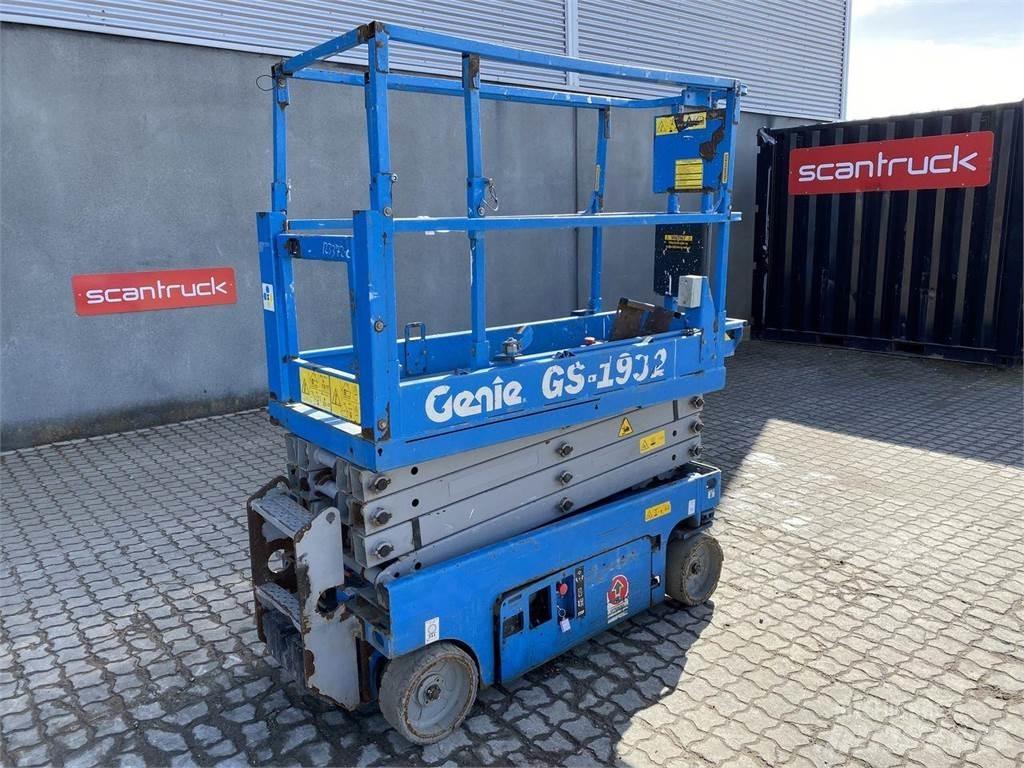 Genie GS1932 Підйомники-ножиці