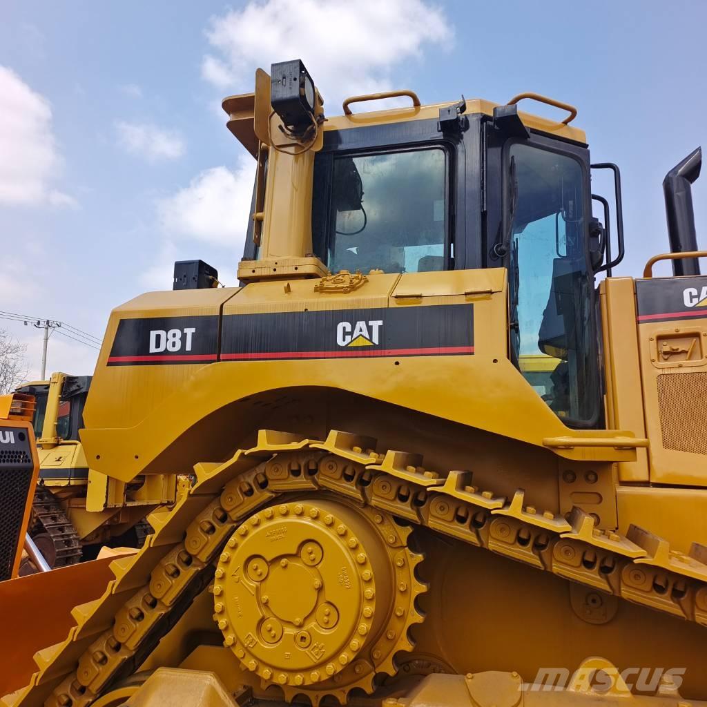 CAT D 8 T Гусеничні бульдозери