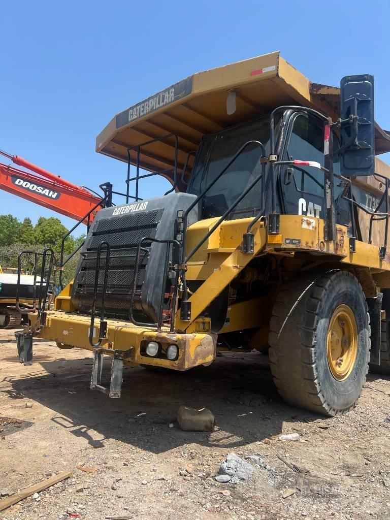 CAT 773 E Кар`єрні самоскиди