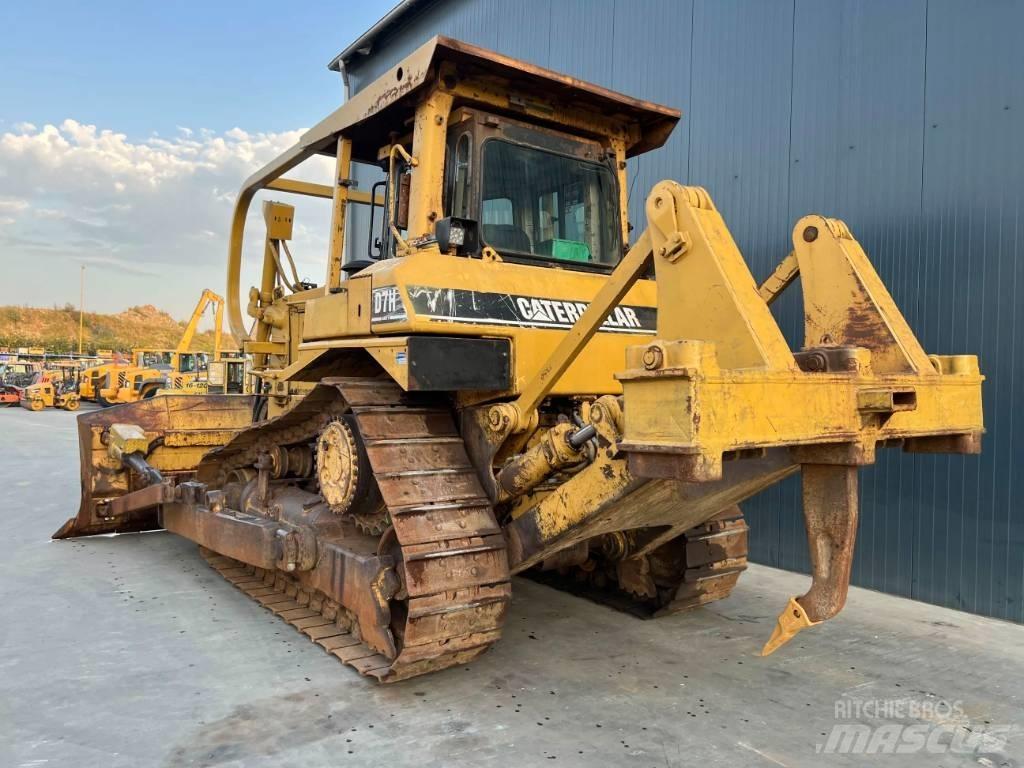 CAT D7H Гусеничні бульдозери