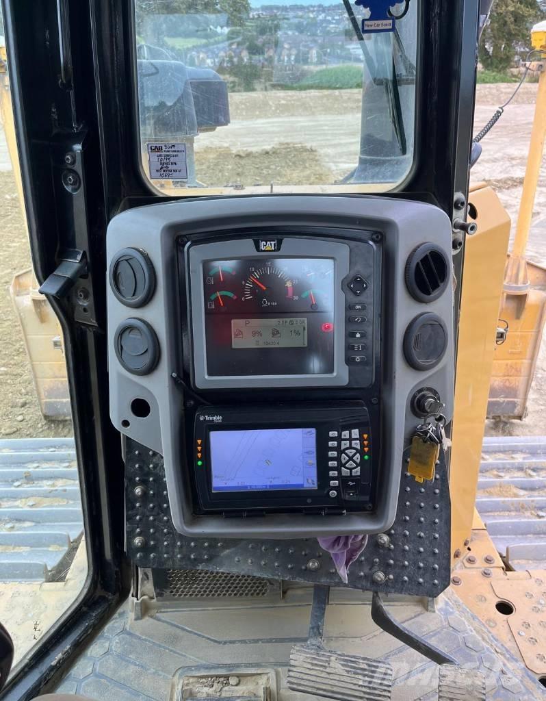 CAT D 6 T LGP Гусеничні бульдозери