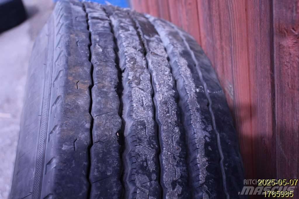  SEMPERIT EURO-STEEL Шини