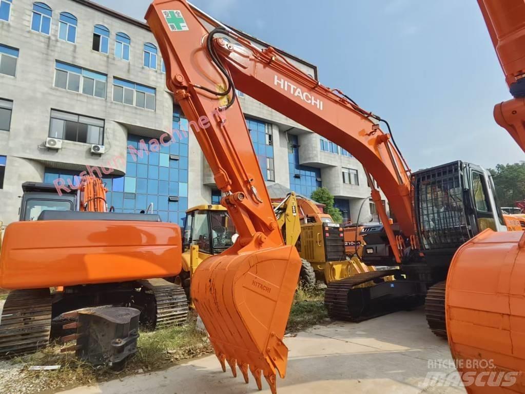 Hitachi ZX 200 Гусеничні екскаватори