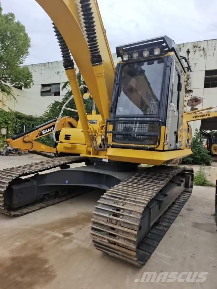 Komatsu PC 200 Гусеничні екскаватори