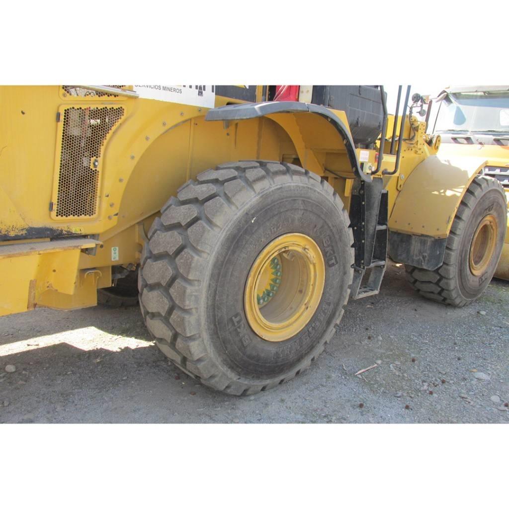 CAT CAT 966L Фронтальні навантажувачі