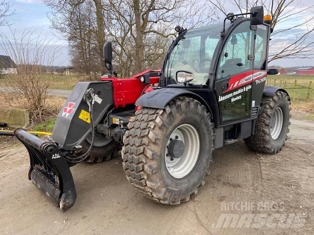 Massey Ferguson 7038 Інше обладнання для вантажних і землекопальних робіт