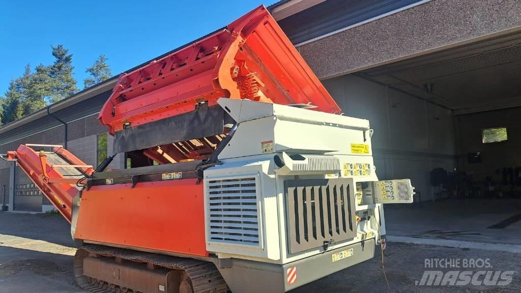 Sandvik QE 141 Мобільні грохоти