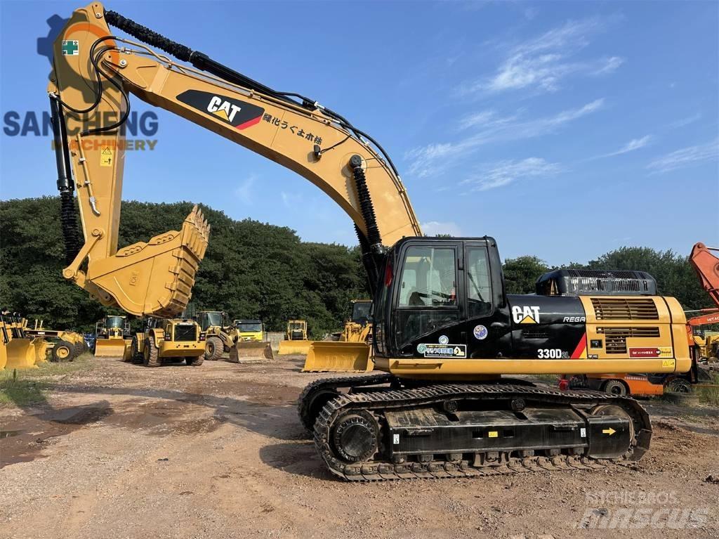 CAT 330D2L Гусеничні екскаватори