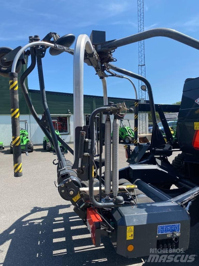 Kuhn VBP2295 Рулонні прес-підбирачі
