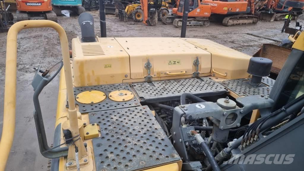 Volvo EC 300 D Гусеничні екскаватори