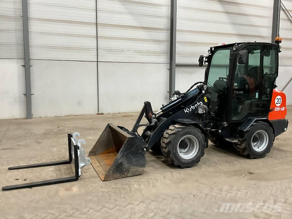 Kubota RT 220-2 A Фронтальні навантажувачі