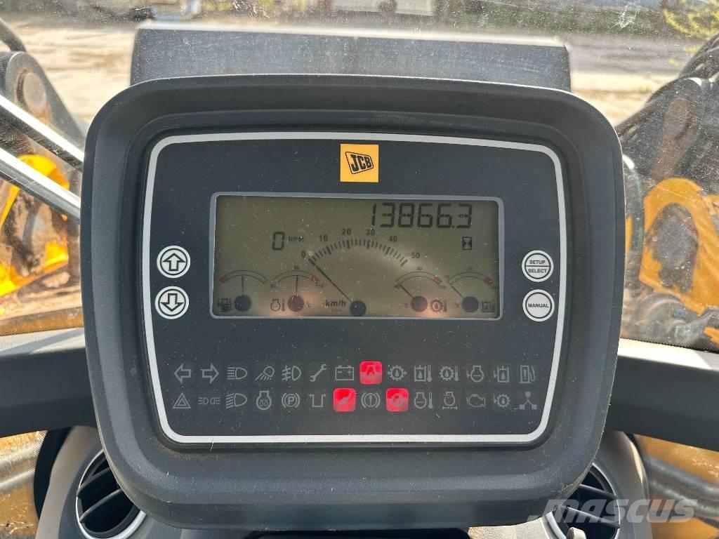 JCB 436 E HT Фронтальні навантажувачі
