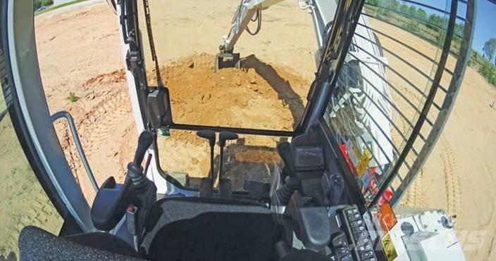 Takeuchi TB280FR Середні екскаватори 7т. - 12т.