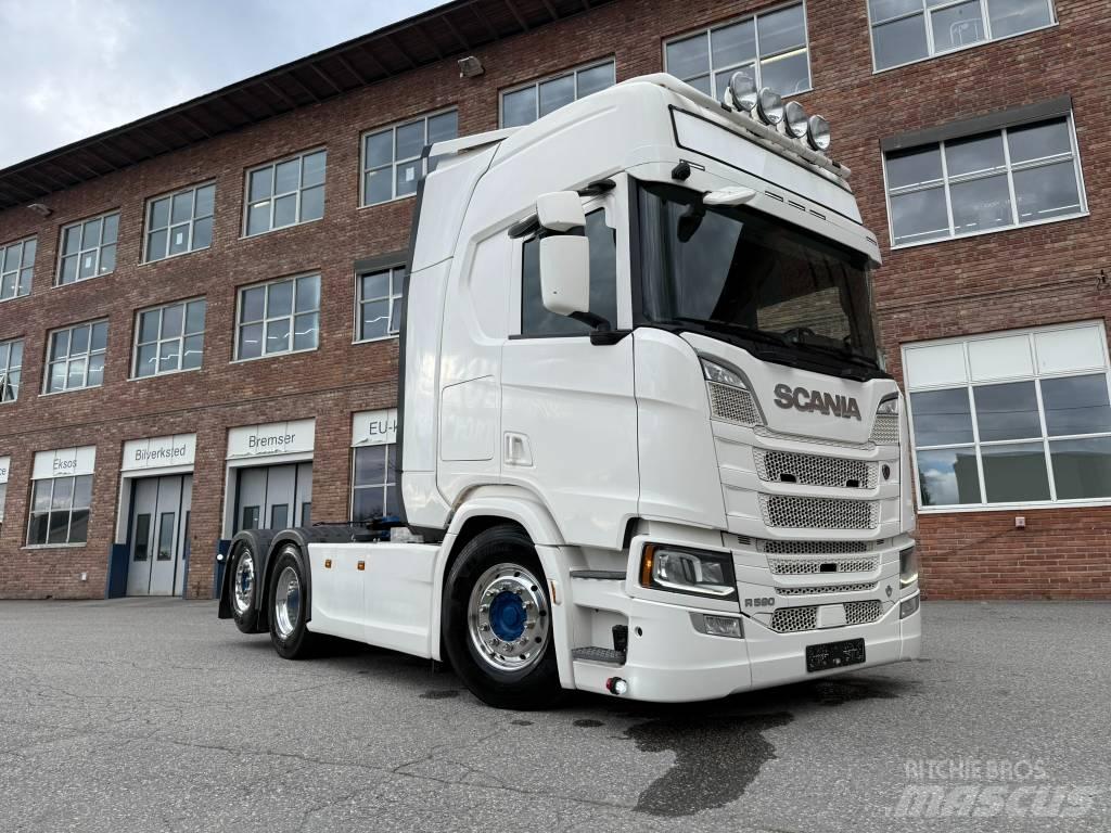 Scania R 590 Тягачі