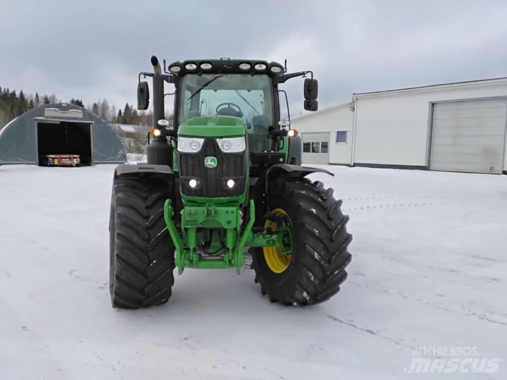 John Deere 6195 R Трактори
