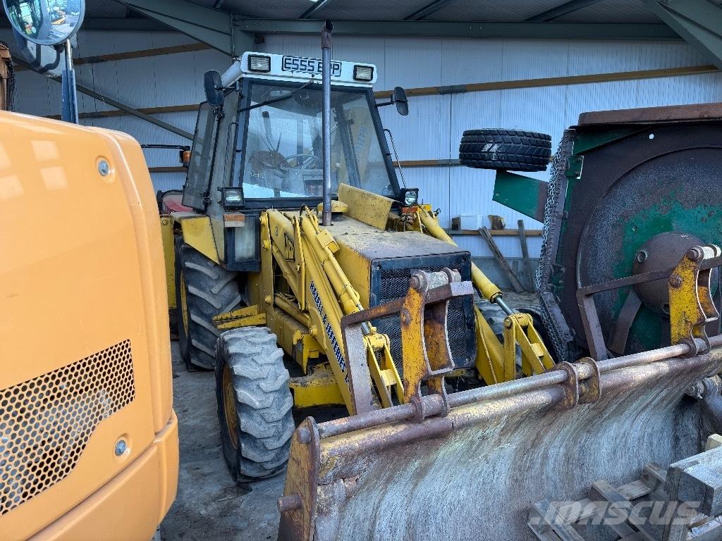 JCB 3 CX Екскаватори-навантажувачі