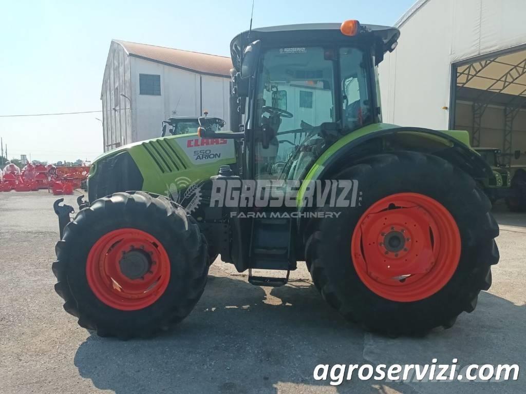 CLAAS Arion 550 Трактори