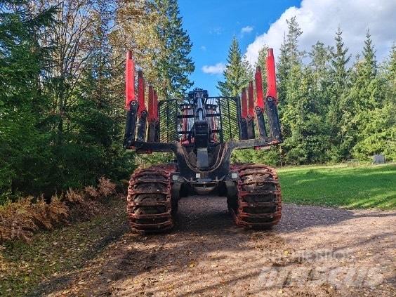 Komatsu 875 Форвардери