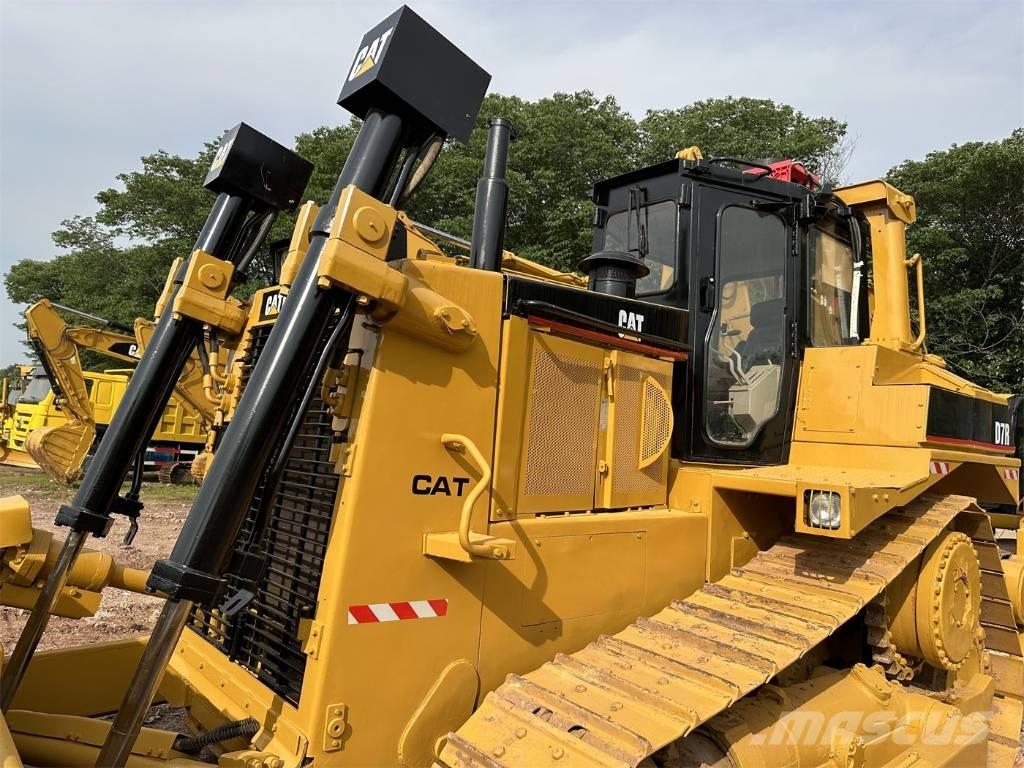 CAT D7R Гусеничні бульдозери