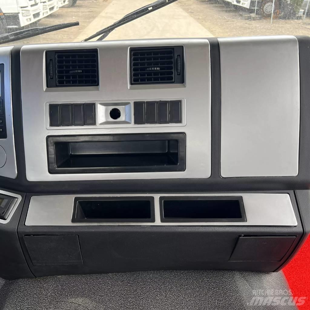 Shacman F3000 6X4 Тягачі