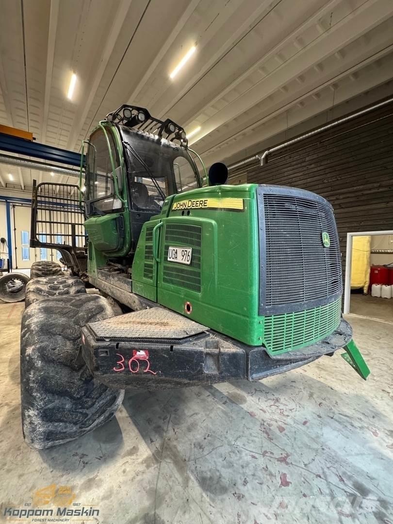 John Deere 1210E Форвардери