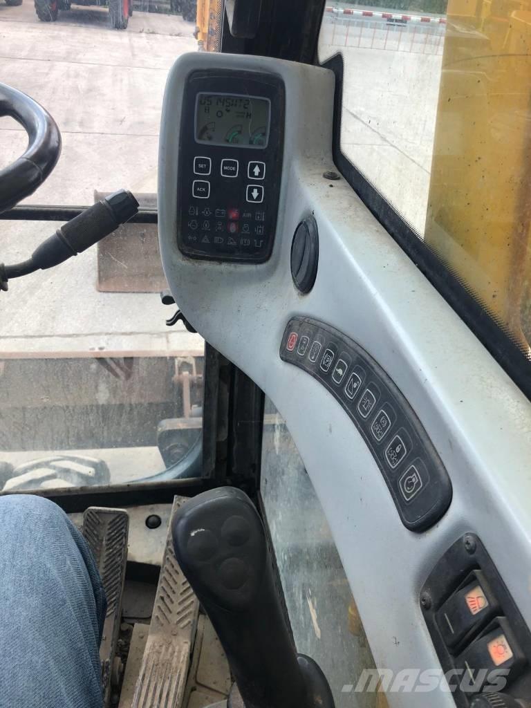 JCB JS145W Колісні екскаватори